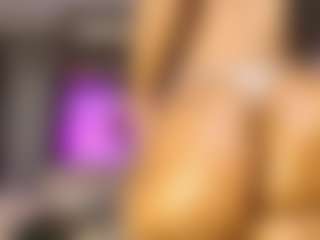 Live cam show with almacastillo - Latina on Camsoda | colombia