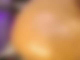 almacastillo's Live Sex Cam Show