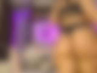 almacastillo's Live Sex Cam Show