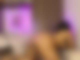 almacastillo's Live Sex Cam Show