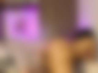 almacastillo's Live Sex Cam Show