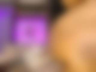 almacastillo's Live Sex Cam Show