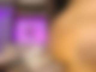 almacastillo's Live Sex Cam Show