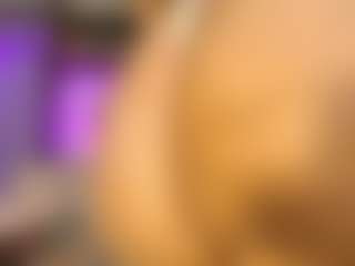 almacastillo's Live Sex Cam Show