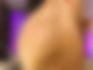 almacastillo's Live Sex Cam Show