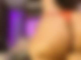 almacastillo's Live Sex Cam Show