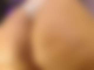 almacastillo's Live Sex Cam Show