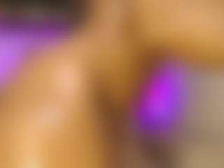 almacastillo's Live Sex Cam Show
