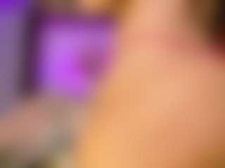 almacastillo's Live Sex Cam Show