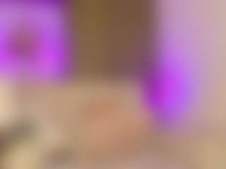 almacastillo's Live Sex Cam Show