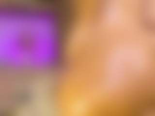 almacastillo's Live Sex Cam Show