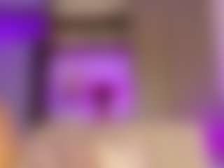 almacastillo's Live Sex Cam Show