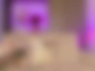 almacastillo's Live Sex Cam Show