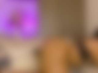 almacastillo's Live Sex Cam Show