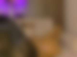 Live cam show with almacastillo - Curvy Small Tits on fapnchat