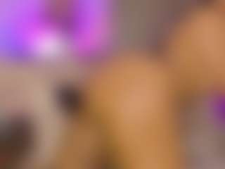 almacastillo's Live Sex Cam Show