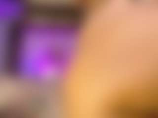 Live cam show with almacastillo - Curvy Small Tits on PervPlay.com