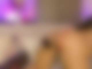 almacastillo's Live Sex Cam Show