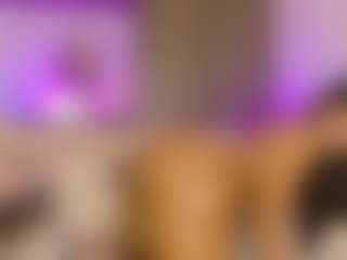 almacastillo's Live Sex Cam Show