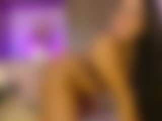 almacastillo's Live Sex Cam Show