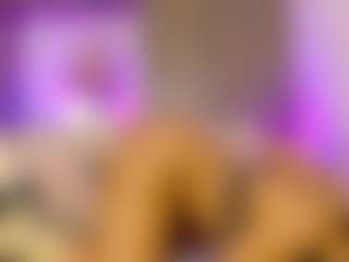 almacastillo's Live Sex Cam Show