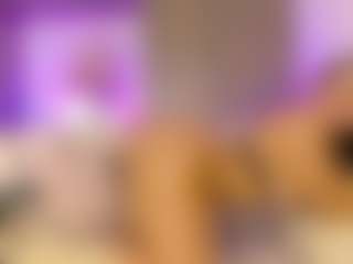 almacastillo's Live Sex Cam Show