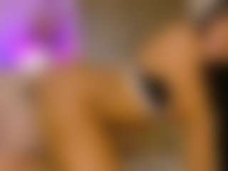 almacastillo's Live Sex Cam Show