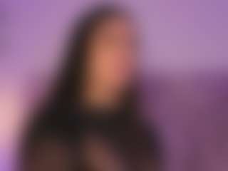 Live cam show with Arianna Suarezz - Fingers on CamClone