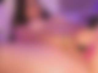 Arianna Suarezz's Live Sex Cam Show
