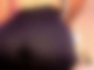 Live cam show with Arianna Suarezz - College Big Tits on AdultVida.com