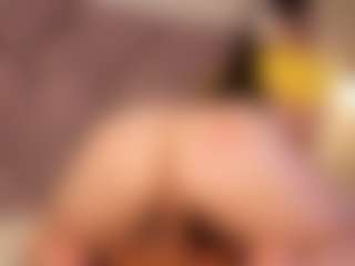 Live cam show with Arianna Suarezz - Brown Hair on Livezox