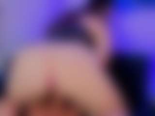 Arianna Suarezz's Live Sex Cam Show