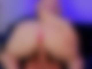 Arianna Suarezz's Live Sex Cam Show