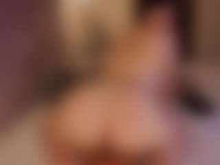 Arianna Suarezz's Live Sex Cam Show