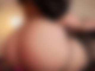 Arianna Suarezz's Live Sex Cam Show
