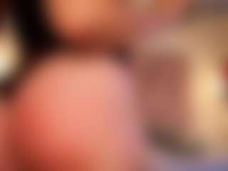 Live cam show with Arianna Suarezz - Ass Clapping on Camsoda