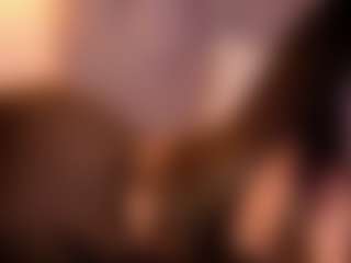 Live cam show with Arianna Suarezz - Butt Plug on Camsoda