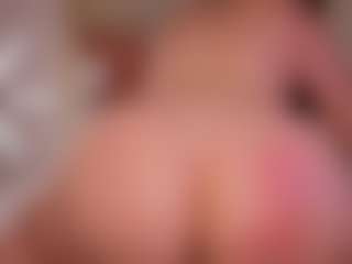 Arianna Suarezz's Live Sex Cam Show