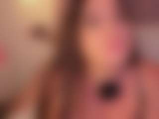 Live cam show with Arianna Suarezz - BBW on Camsoda