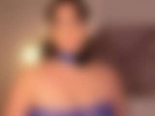 Live cam show with Arianna Suarezz - Cosplay Brown Hair on thefappeningchat.com