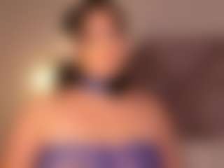Live cam show with Arianna Suarezz - Camel Toe on SinfulBabes