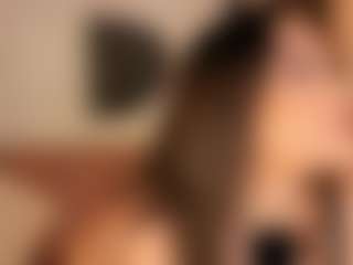 Live cam show with Arianna Suarezz - BBW College on Camsoda