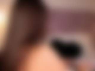 Live cam show with Arianna Suarezz - BBW College on AdultVida.com
