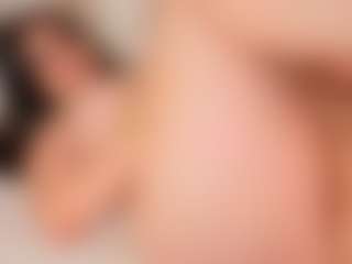 Live cam show with Arianna Suarezz - Shaved on Camsoda