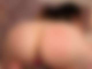 Arianna Suarezz's Live Sex Cam Show