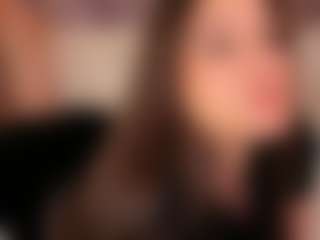 Live cam show with Arianna Suarezz - Brown Eyes Teen (18+) on Camsoda