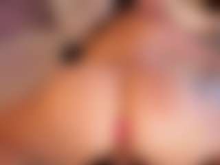 Arianna Suarezz's Live Sex Cam Show