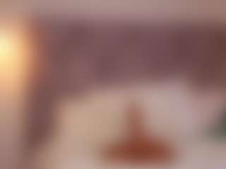 Arianna Suarezz's Live Sex Cam Show