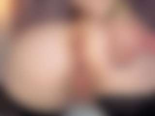 Arianna Suarezz's Live Sex Cam Show