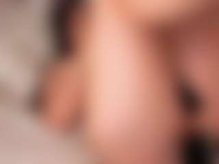 Arianna Suarezz's Live Sex Cam Show